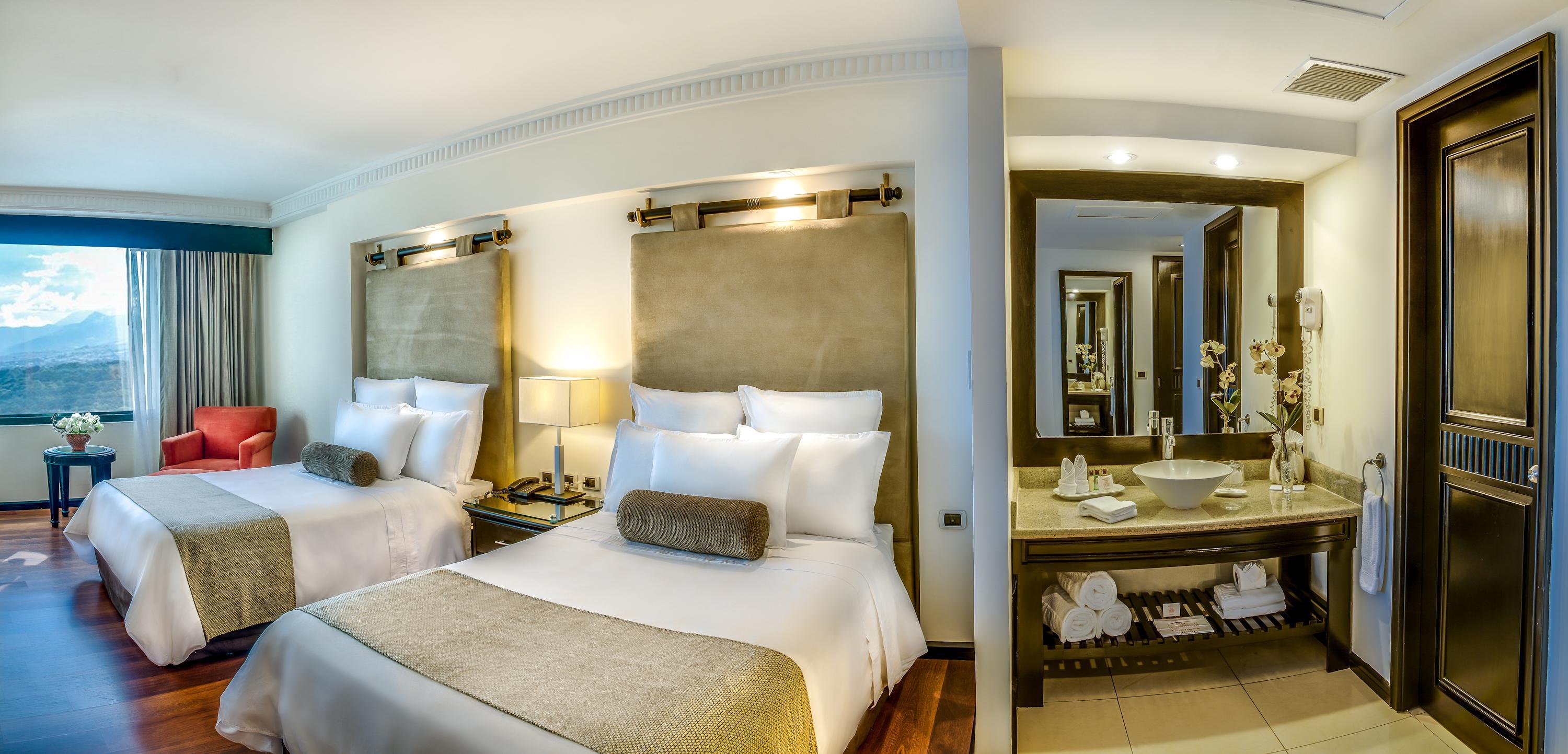Tikal Futura & Convention Center Hotel 5*