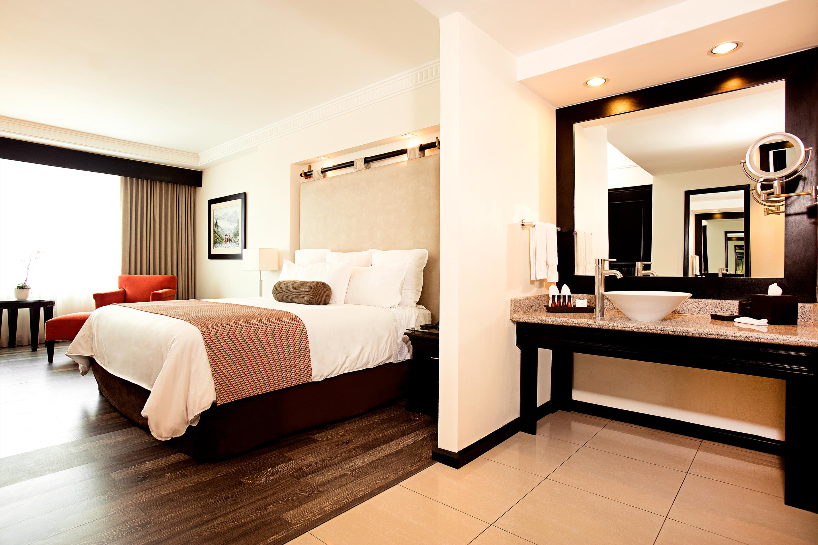 Tikal Futura & Convention Center Hotel 5*