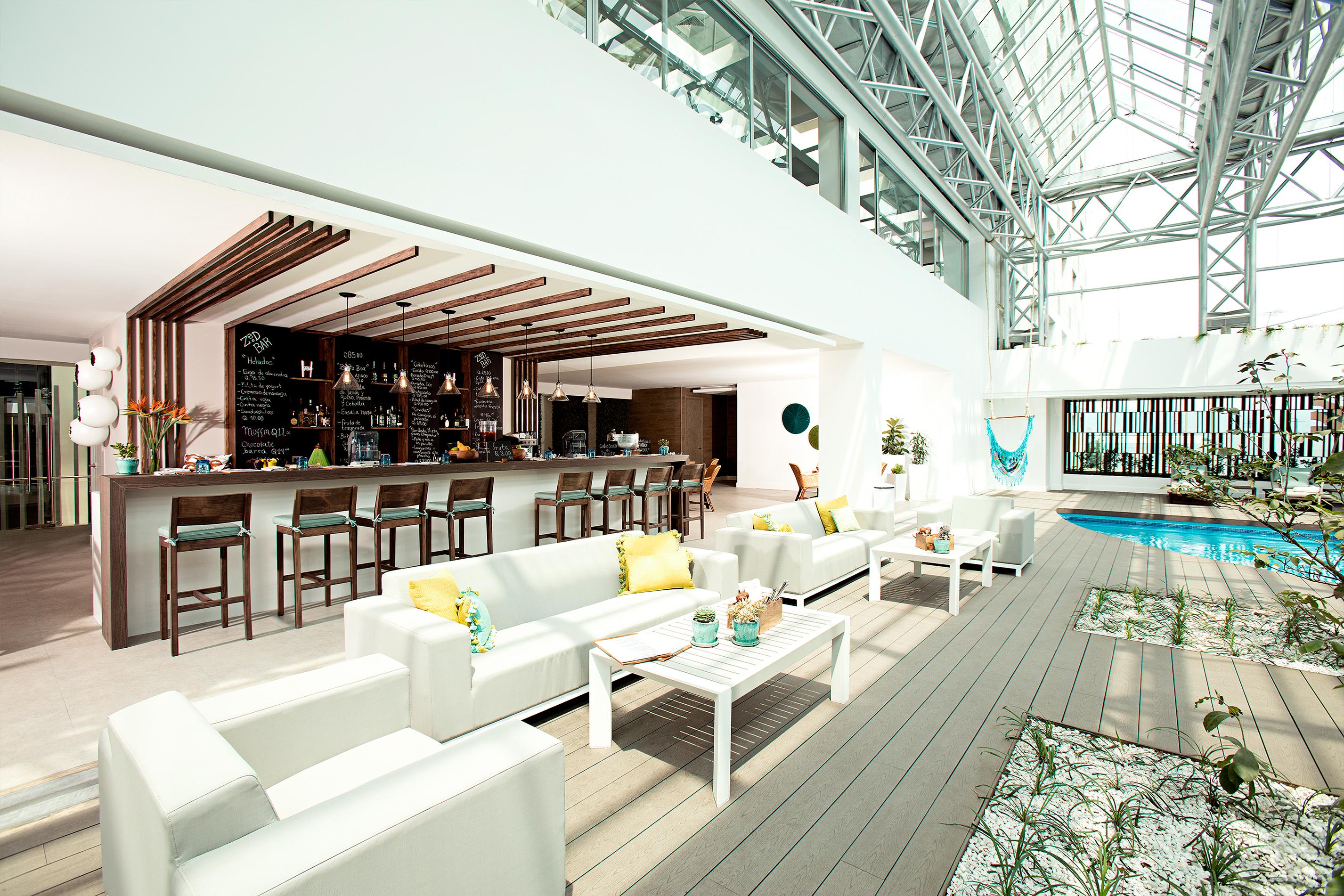 Hotel Tikal Futura & Convention Center 5*